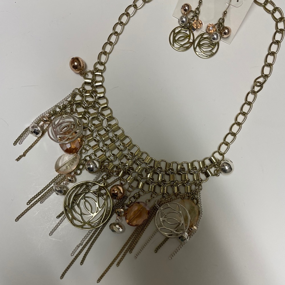 Necklace Set